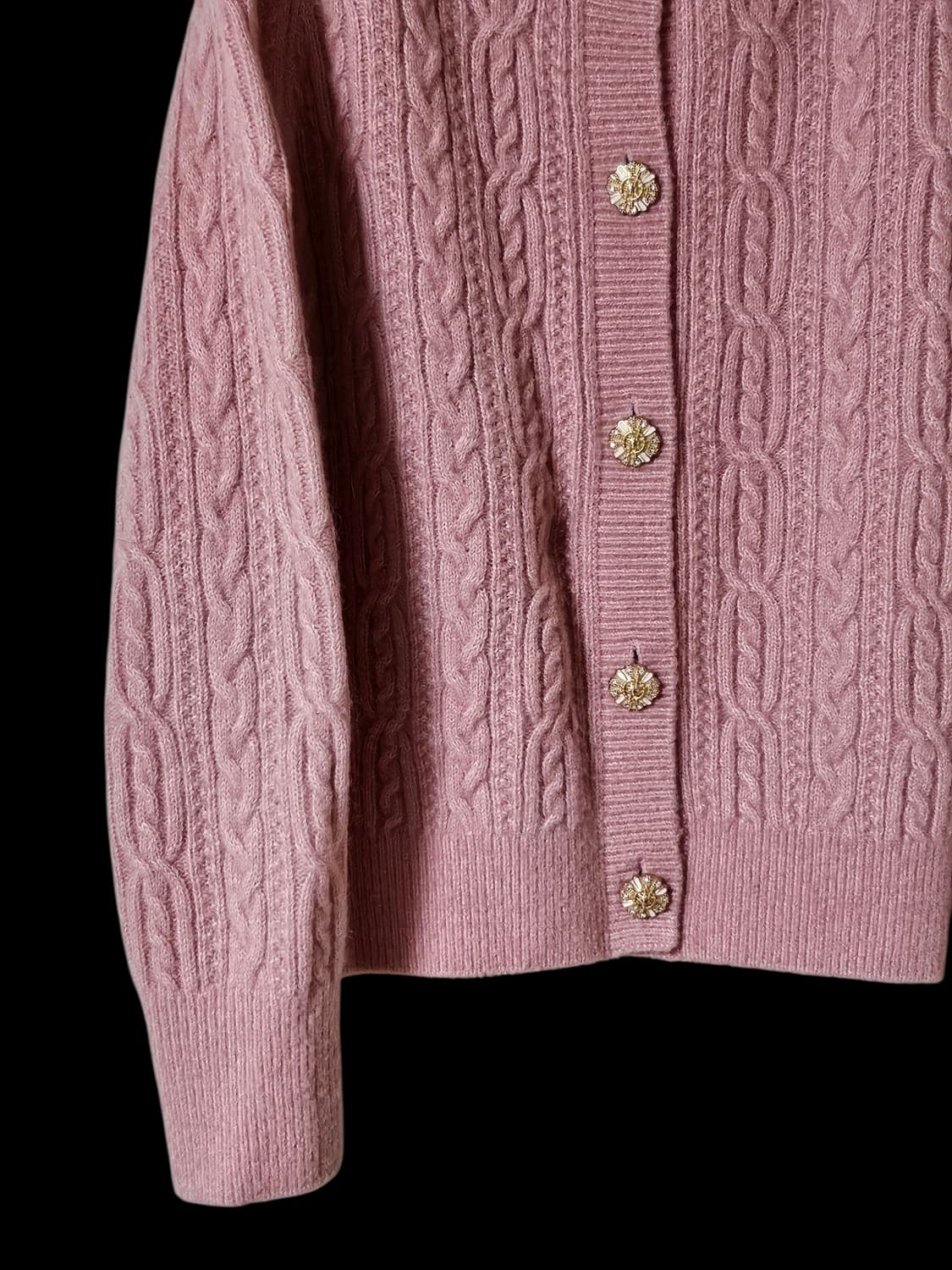 헤지스 울캐시미어 혼방/ 코럴 비즈장식 여성가디건 90/정가 33만원 상품이미지5