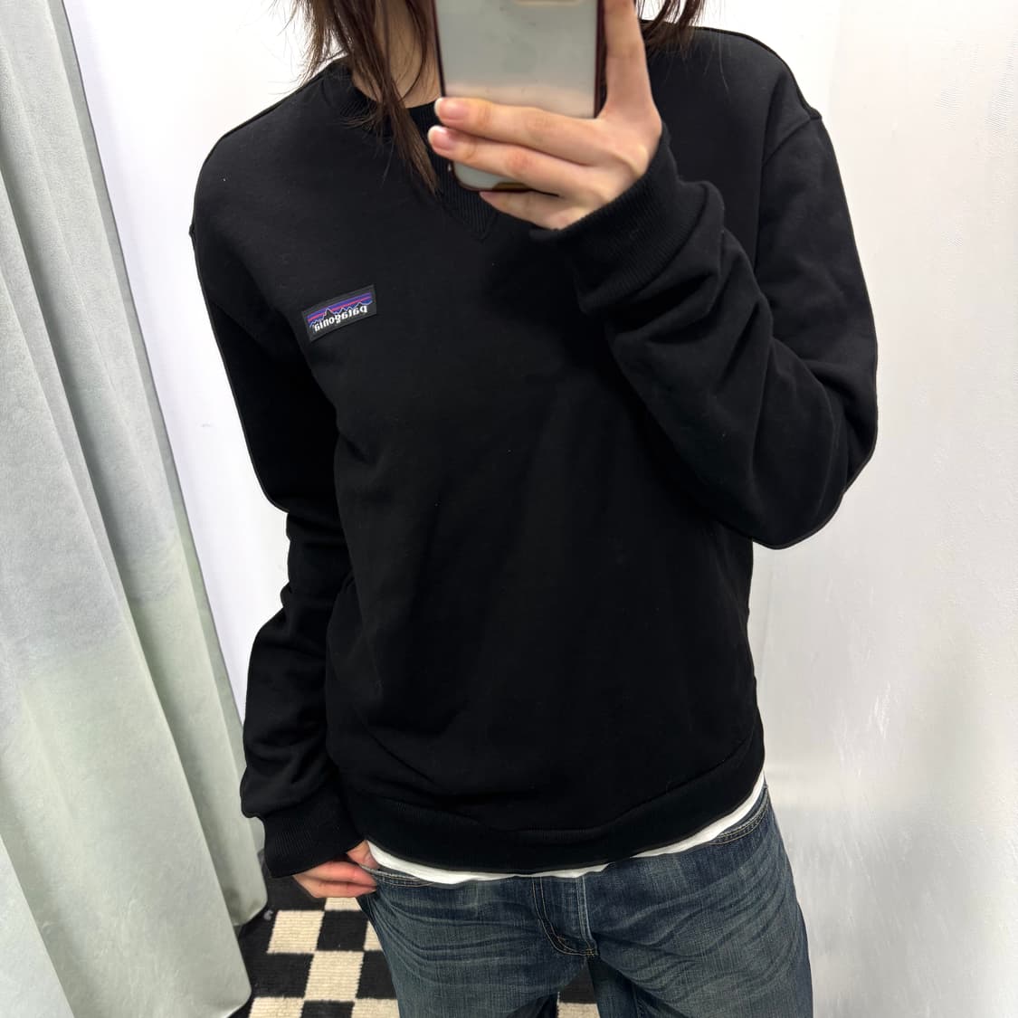 파타고니아 블랙 스웻셔츠 상품이미지2