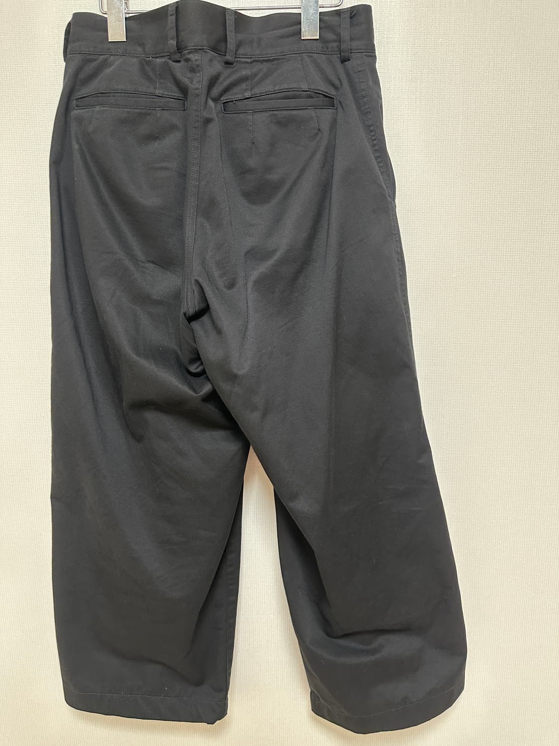 [XS] 이얼즈어고 코튼 드릴 원턱 치노 와이드 팬츠 블랙 상품이미지3