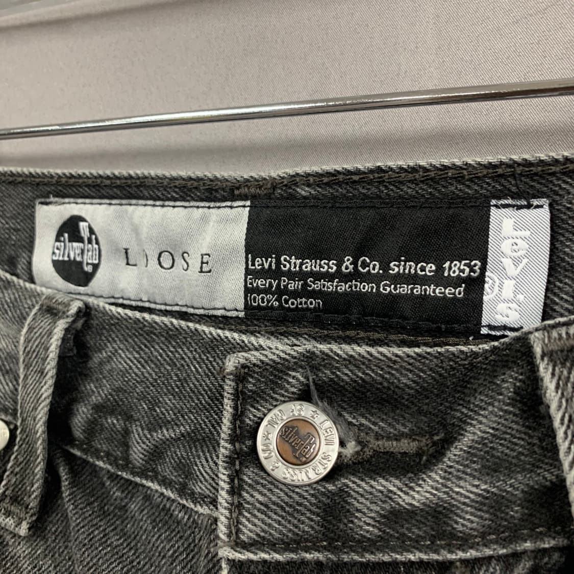 30인치 리바이스 실버탭 루즈 흑청 버뮤다 데님팬츠 청반바지 상품이미지5