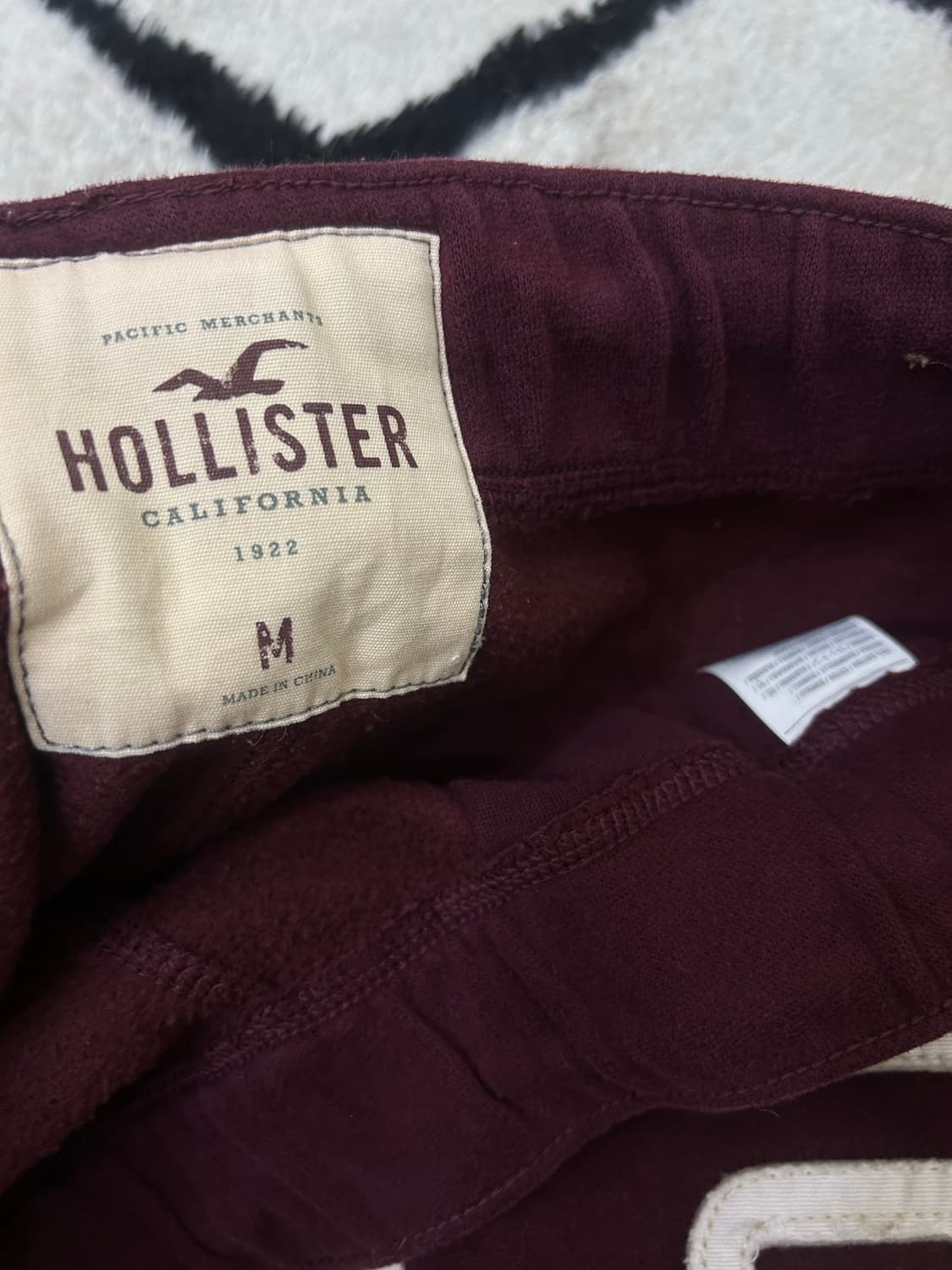 [M]홀리스터 스펠아웃 트레이닝 팬츠/버건디/기모 상품이미지4