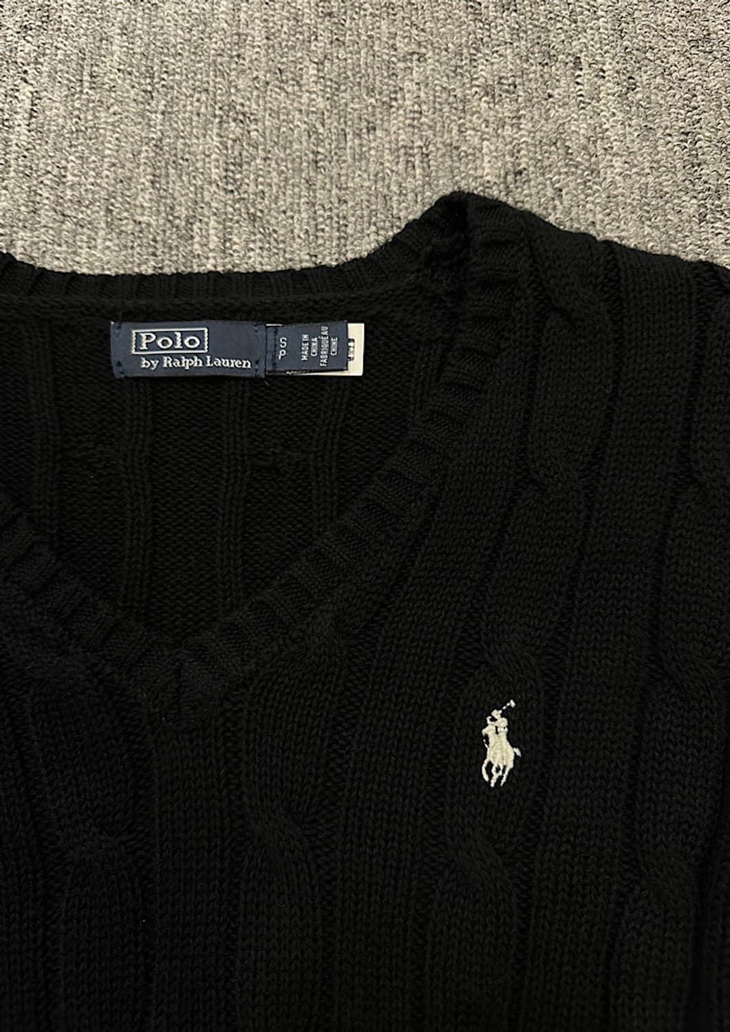 폴로 브이넥 케이블 니트  상품이미지2