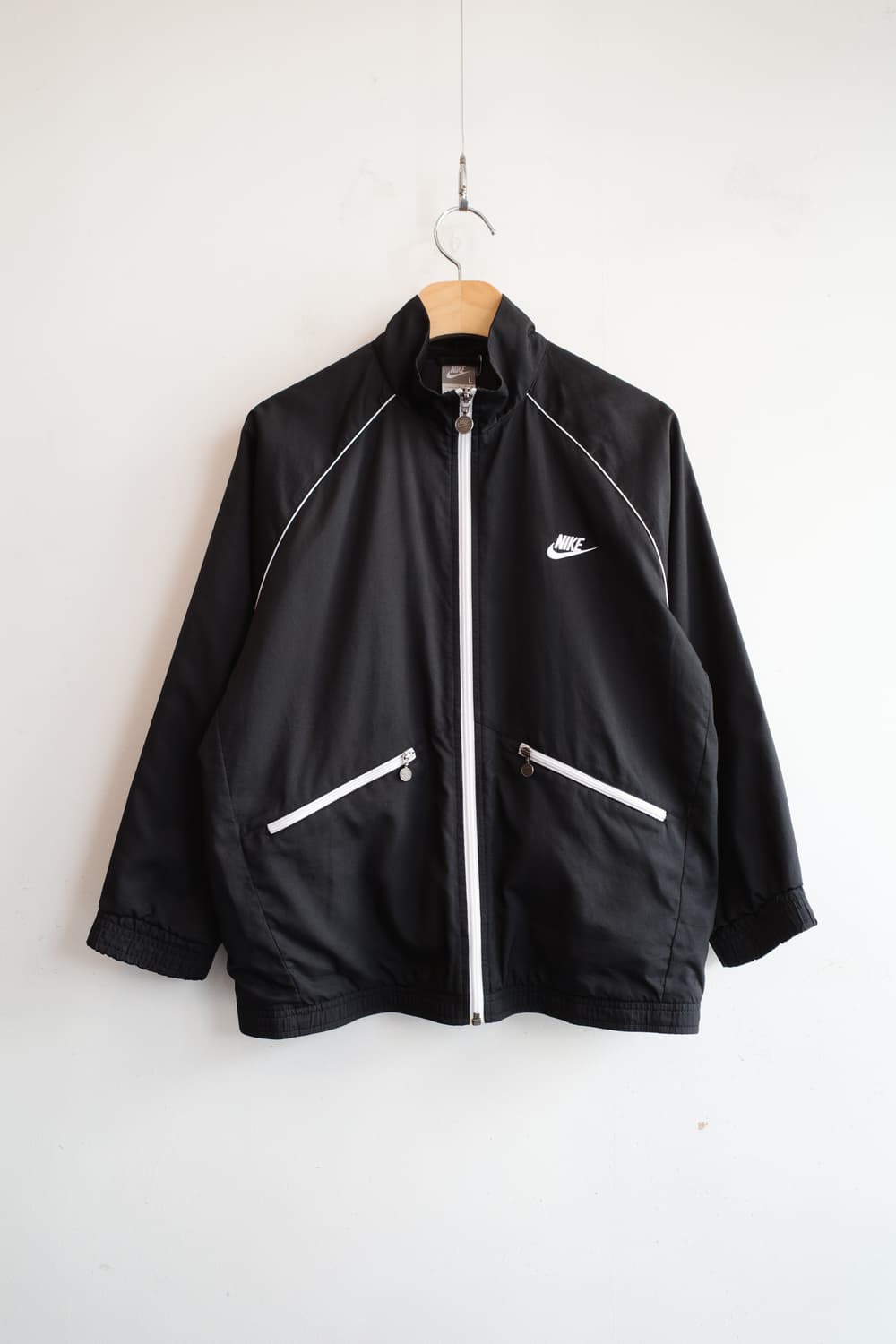 NIKE 나이키 윈드브레이커 상품이미지1