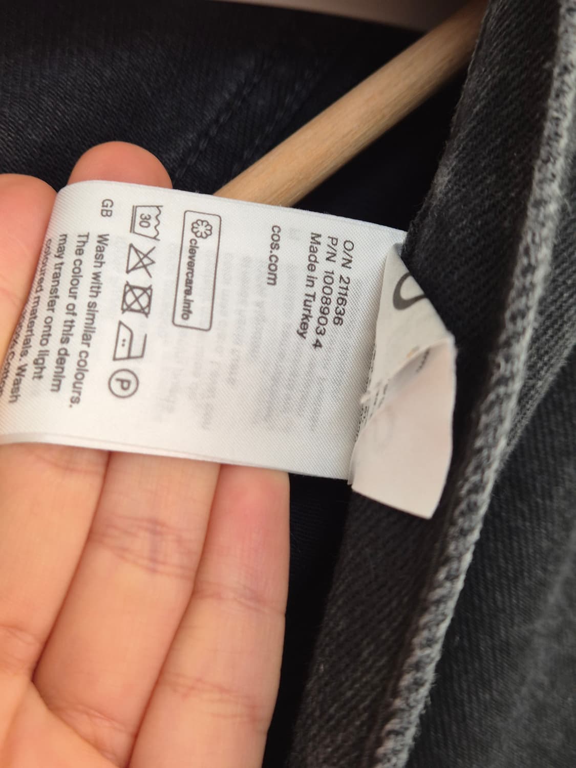 COS 코스 남성 릴랙스드 와이드 레그 진 블랙 eur44 상품이미지4