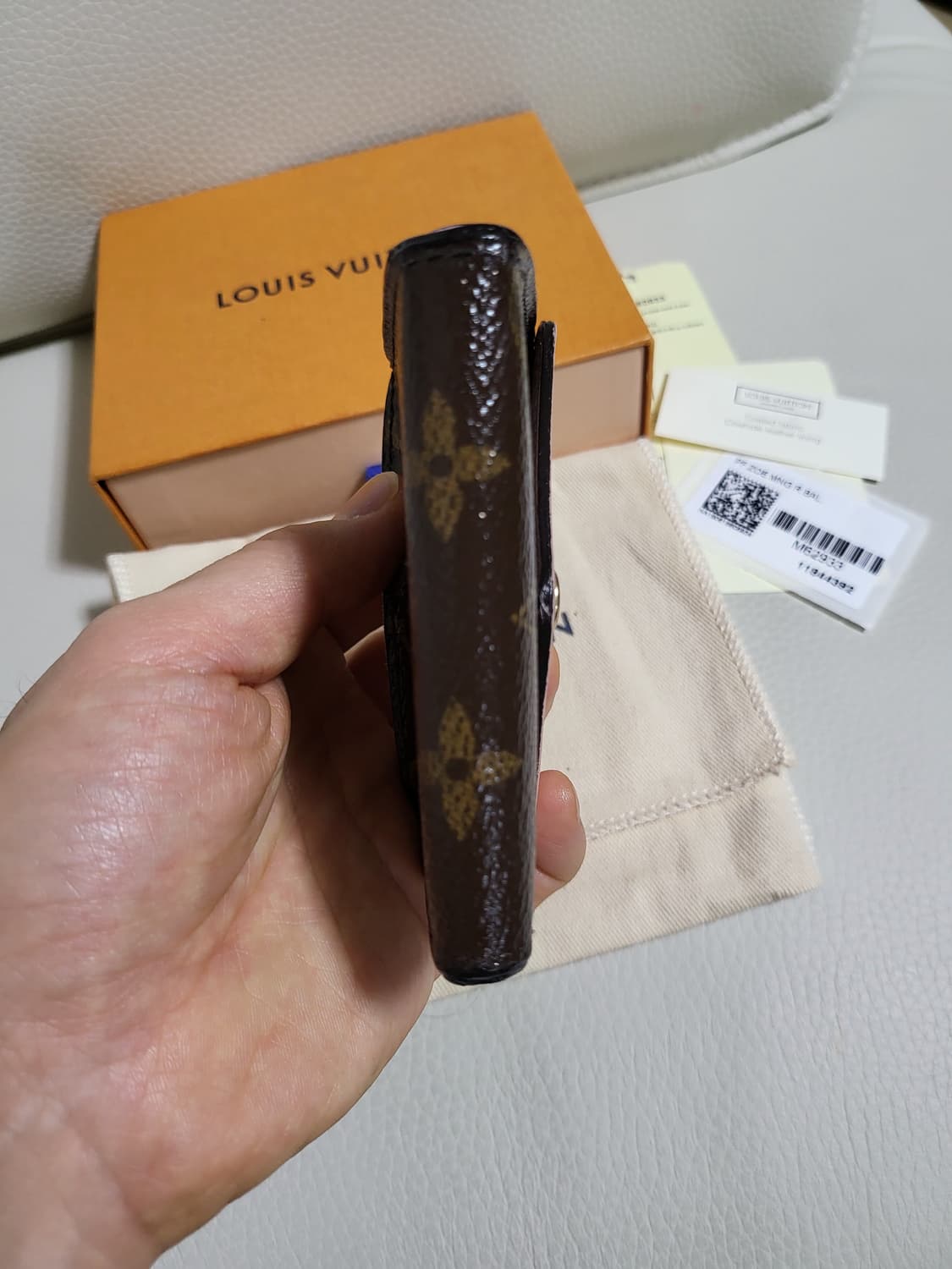루이비통 반지갑  상품이미지7