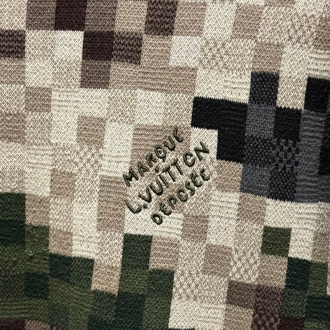 루이비통 퍼렐 다모플라주 카모 니트맨투맨 상품이미지2