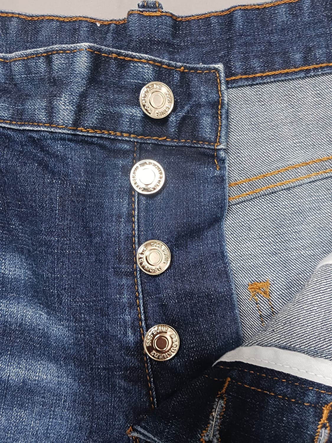 [38] 디스퀘어드2 더티오일워싱 타이디바이커진 청바지 상품이미지6