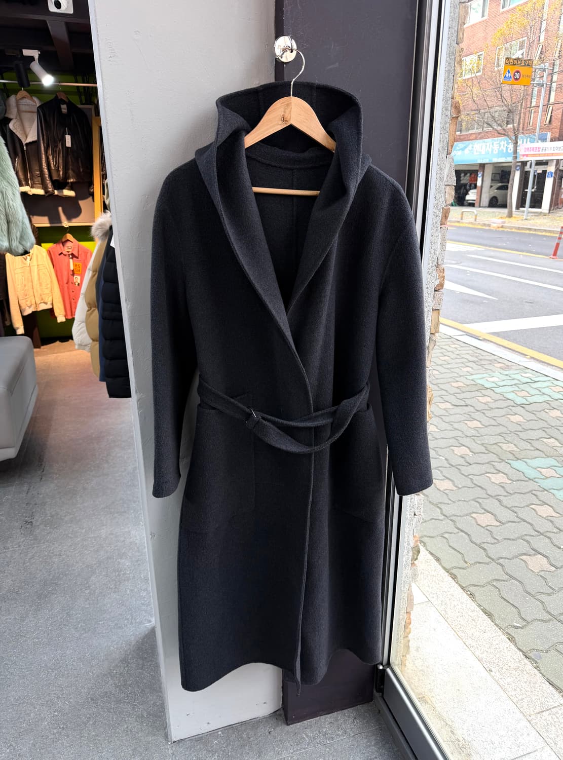 82/ 시스템 19FW 앙고라 캐시미어 벨티드 코트 상품이미지2