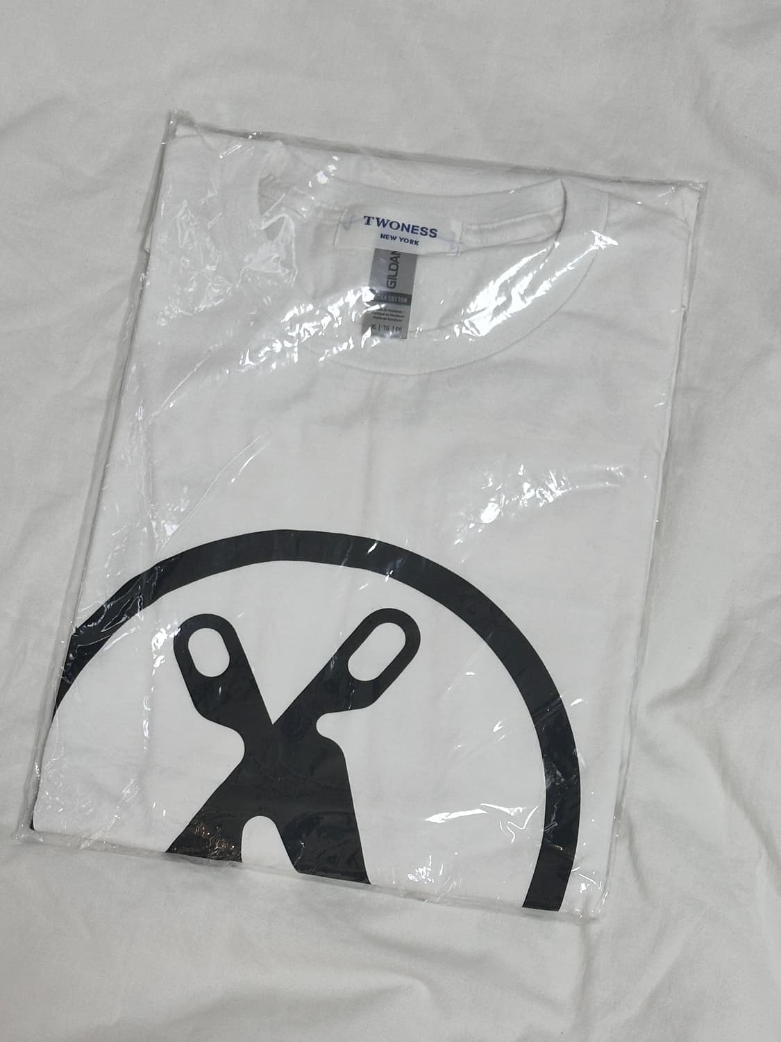twoness 로고 티셔츠 상품이미지2
