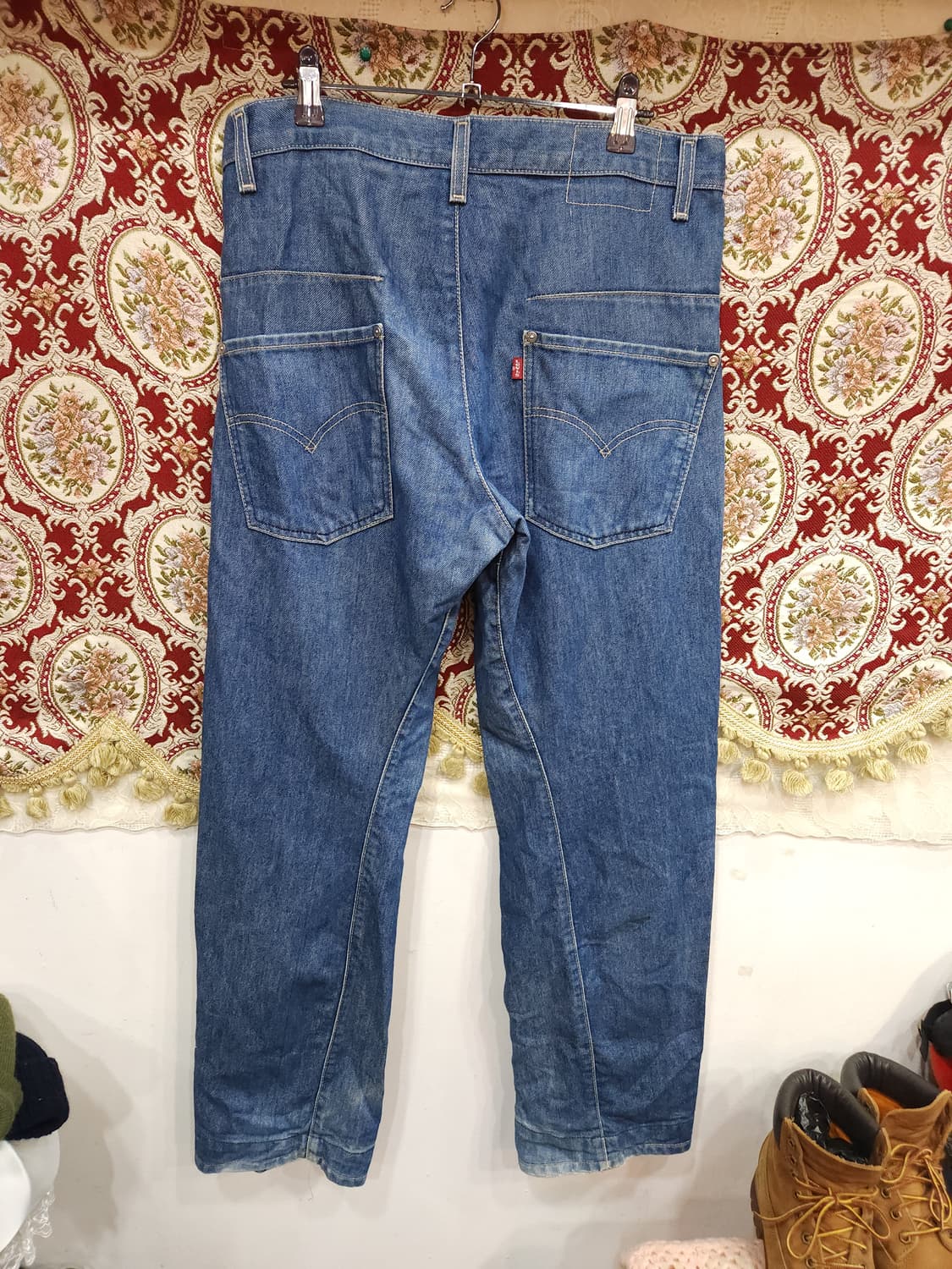 리바이스  엔지니어드 00s  데님팬츠

 상품이미지9