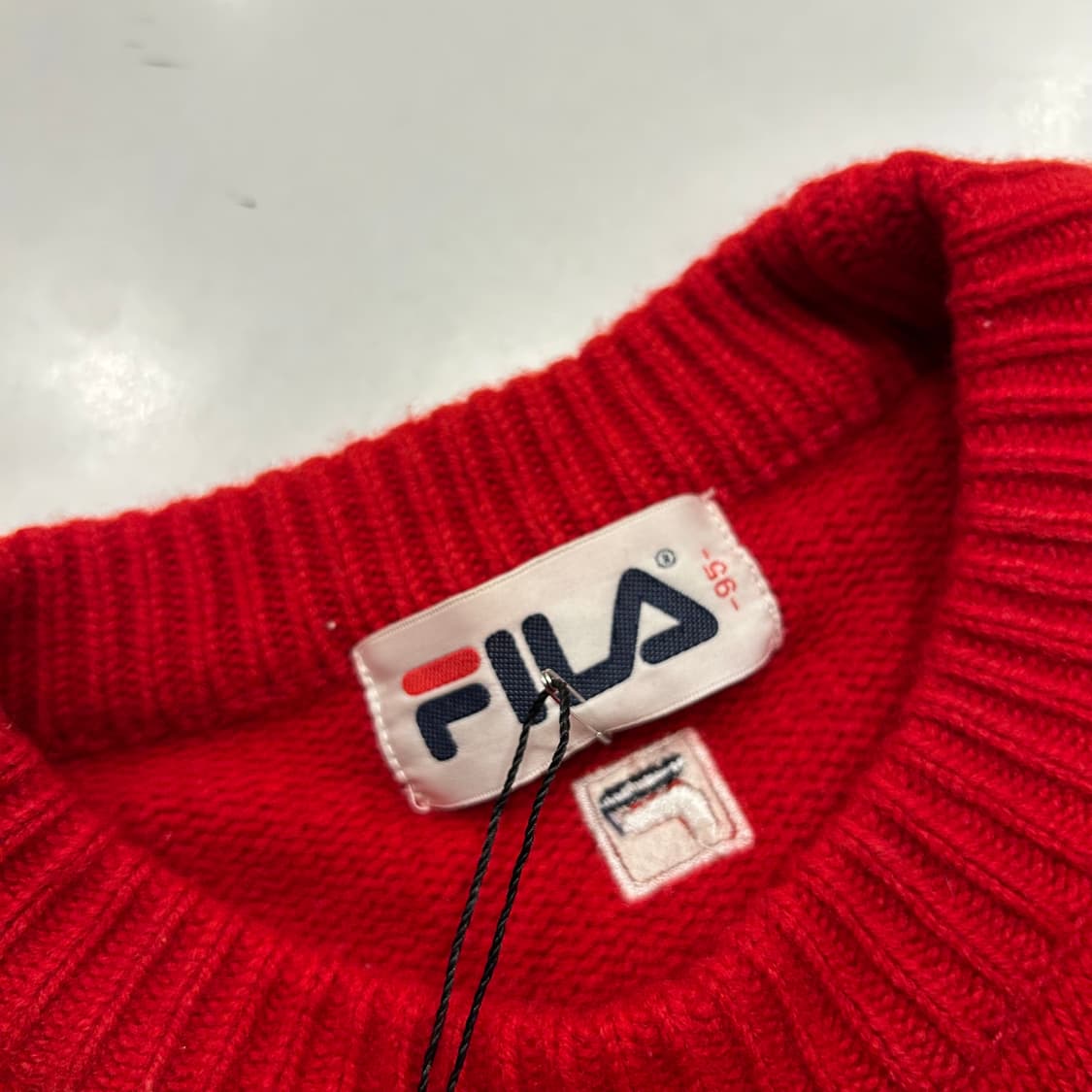 [95] 90s 휠라 FILA 레드 니트 스웨터 A750 상품이미지4