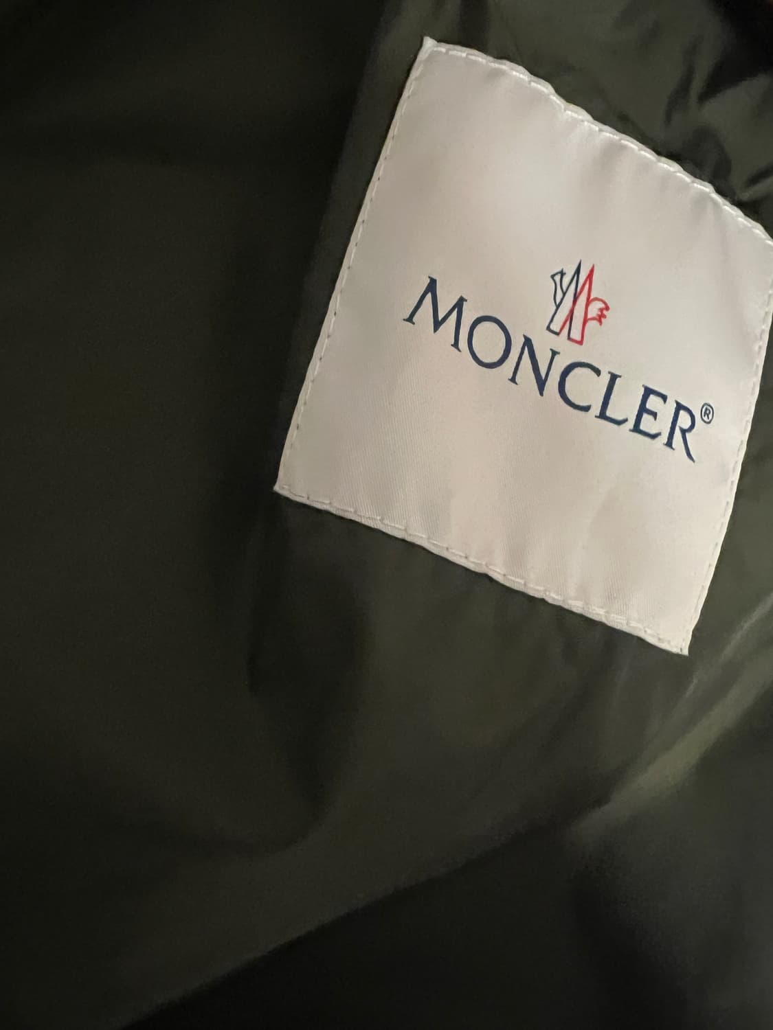 몽클레어 하타브 바람막이 3사이즈 상품이미지6