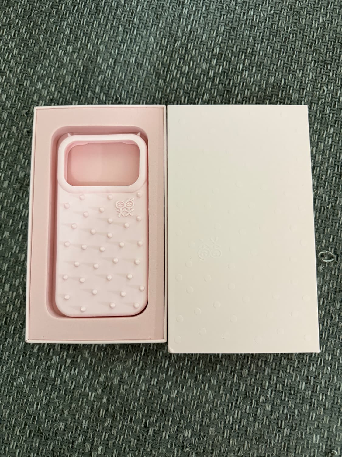 어반소피스티케이션 17프로 새상품 상품이미지1