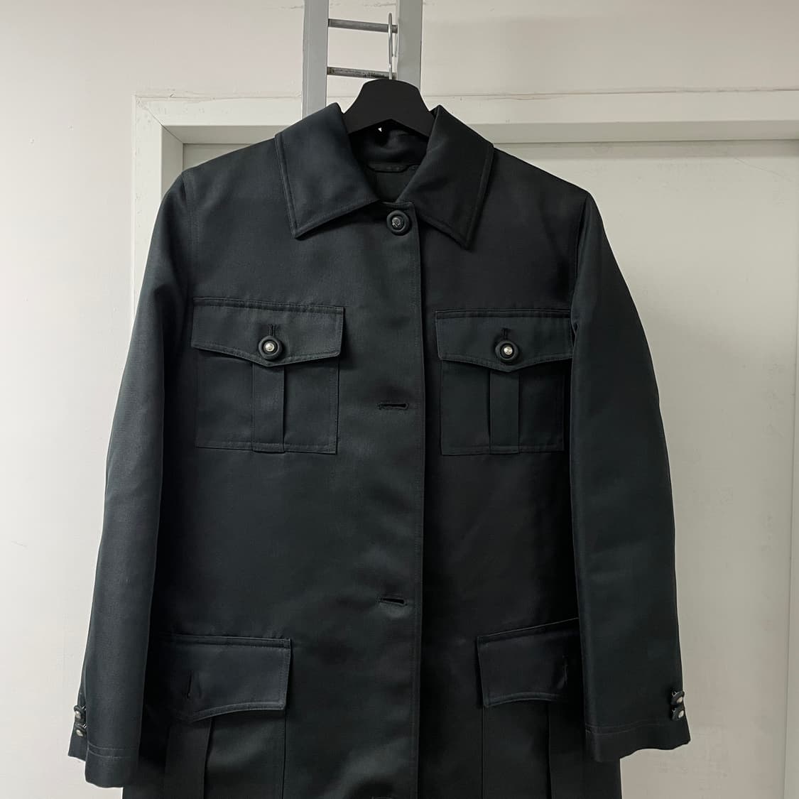 베르사체 블랙 코트 40 상품이미지2