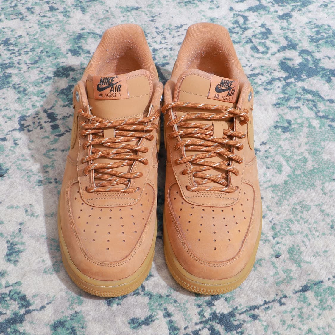 NIKE 나이키 에어 포스 1 '07 LV8 위트 된장 270 상품이미지3