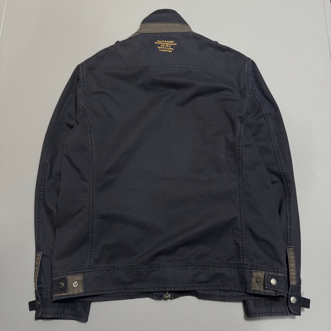 아비렉스(AVIREX) 다크네이비 코튼 스텐실 레터링 하이넥 블루종 자켓 상품이미지7