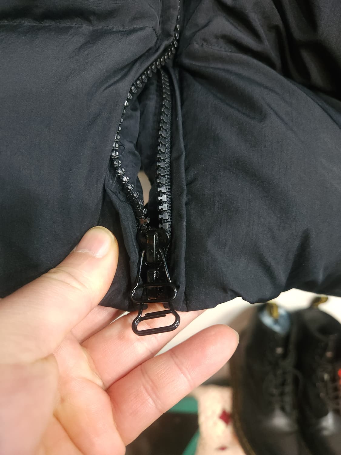 아디다스 슈퍼스타 오리털 숏패딩 점퍼
​
 상품이미지8