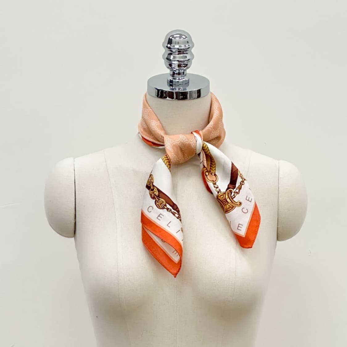 (새상품) celine / 셀린느 실크혼방 쁘띠스카프 상품이미지8