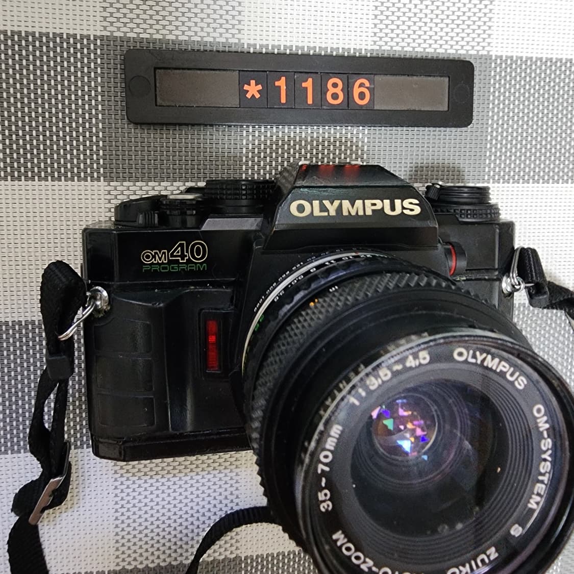 올림푸스 OM 40 필름카메라 35-70 줌렌즈 상품이미지2