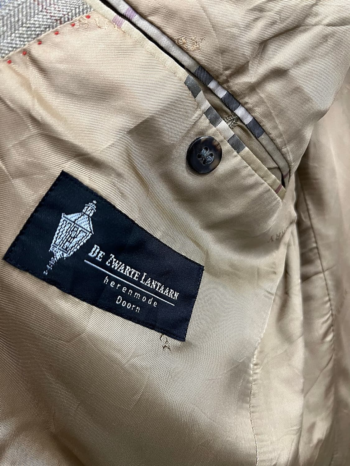 110) 버버리 런던 체크 린넨자켓  상품이미지3