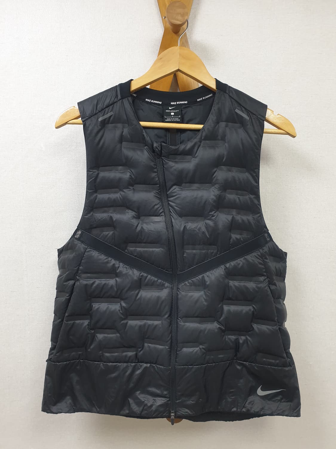 [L/100] 나이키 에어로로프트 베스트 상품이미지2