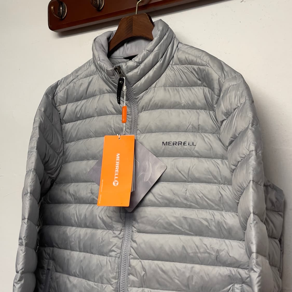머렐 프리미엄 덕 다운 그레이 경량 패딩 자켓    상품이미지2