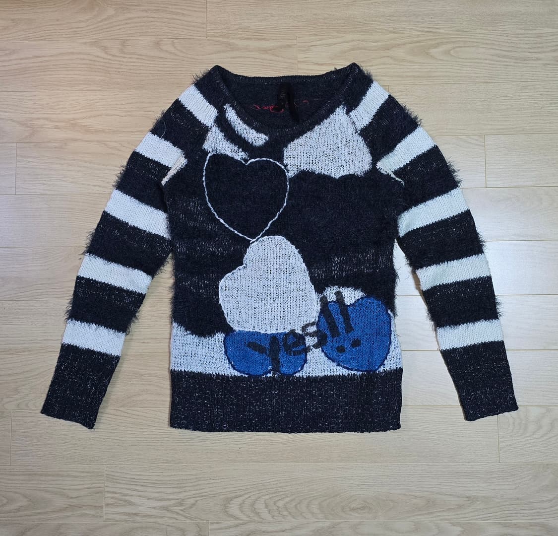 Desigual 데시구알 하트 스트라이프 니트 롱슬리브 상품이미지2