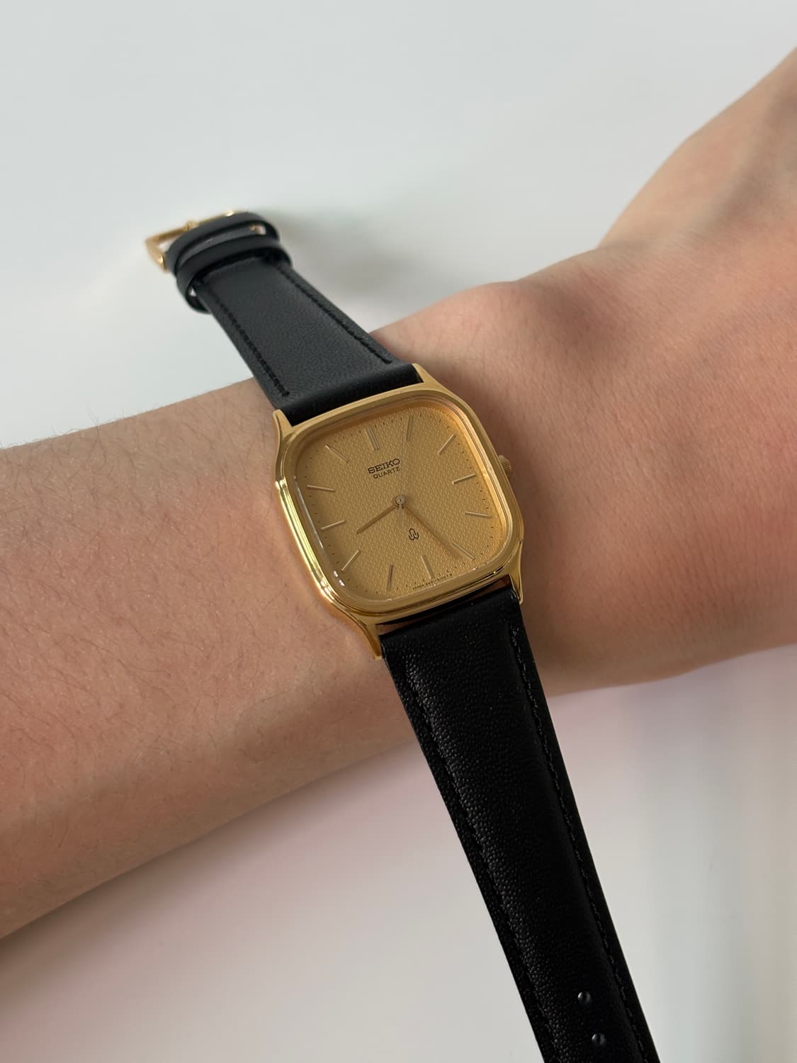 1980s Chariot Texture Gold Square Quartz 상품이미지7