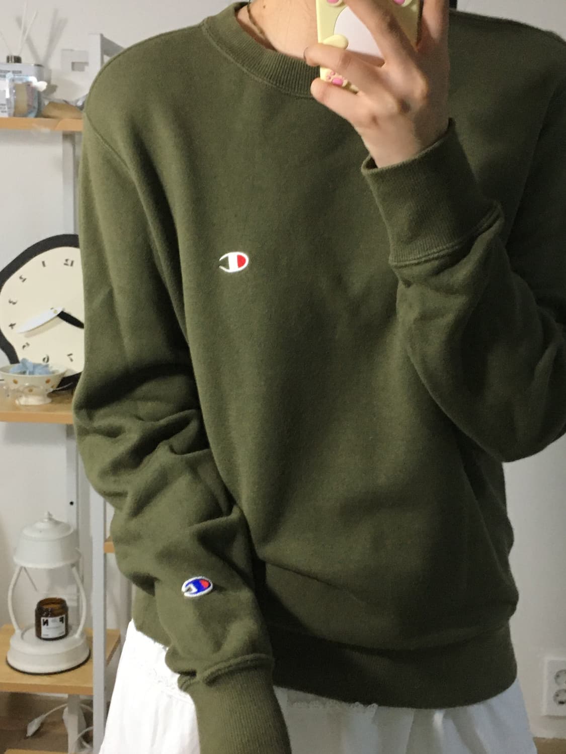 챔피온 카키 맨투맨 상품이미지2
