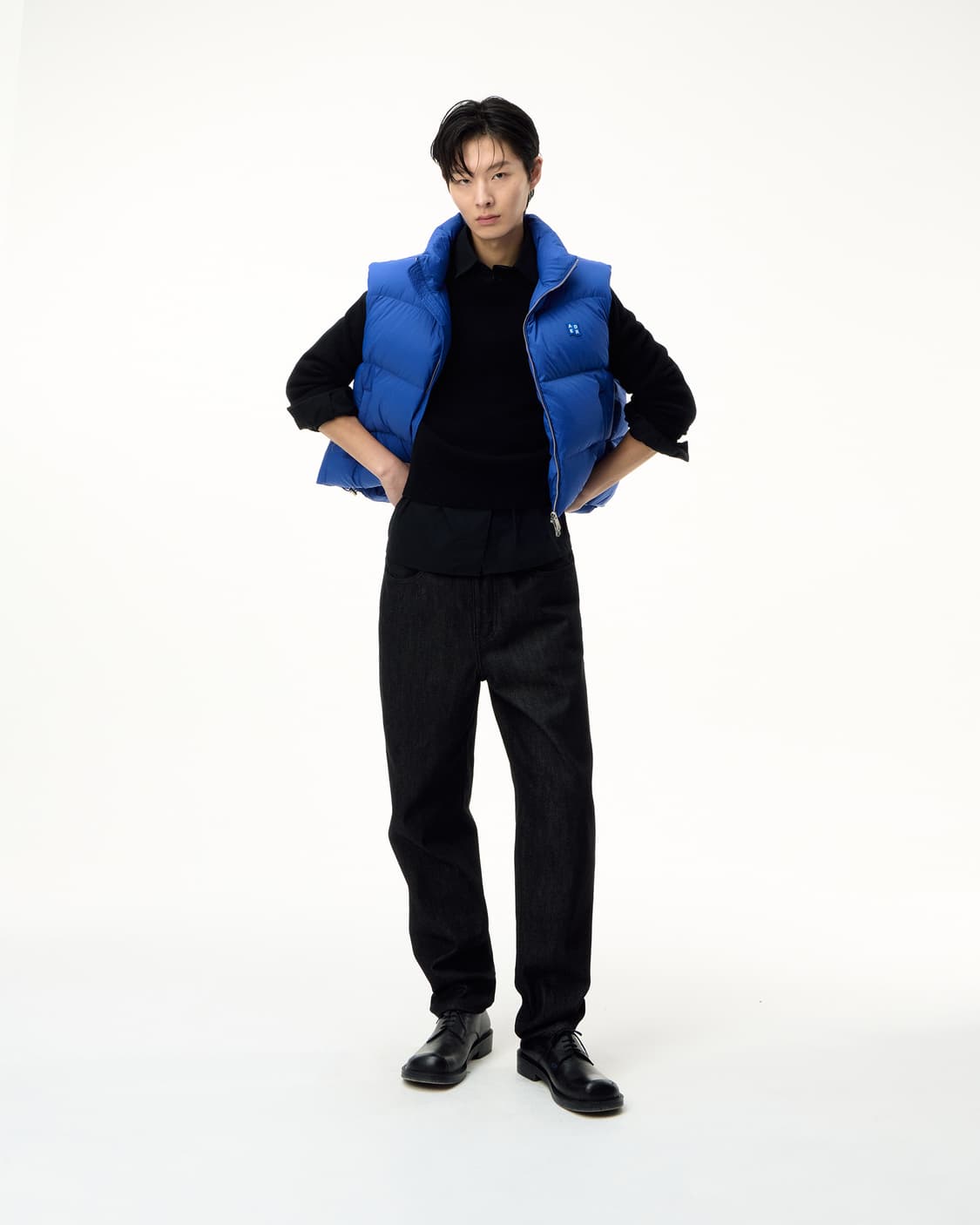 아더에러 시그니피컨트 TRS 태그 푸퍼 베스트 블루 상품이미지4