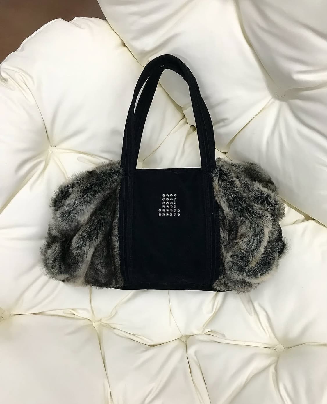 랑방 로고 퍼 숄더백 가방 상품이미지1