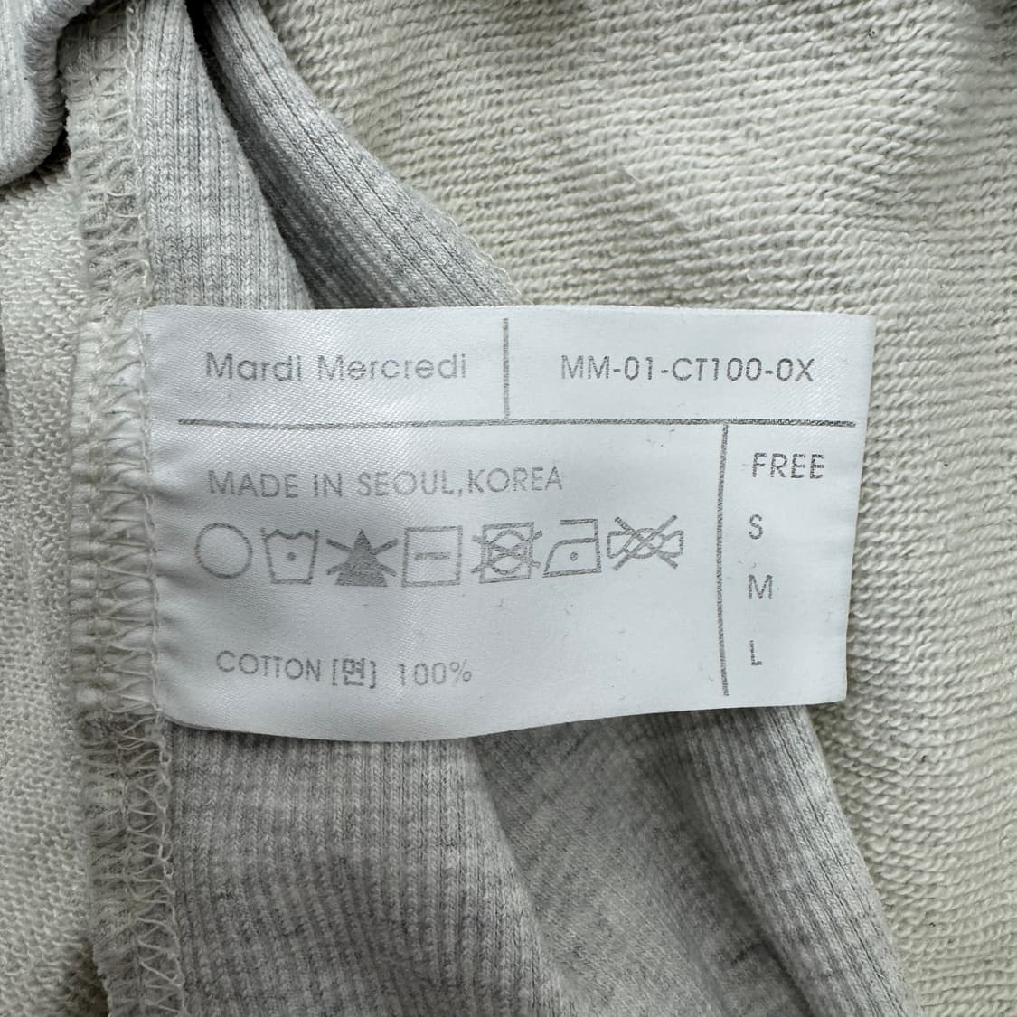 FREE 여성용 마르디메크르디 그레이 맨투맨 티셔츠  상품이미지5