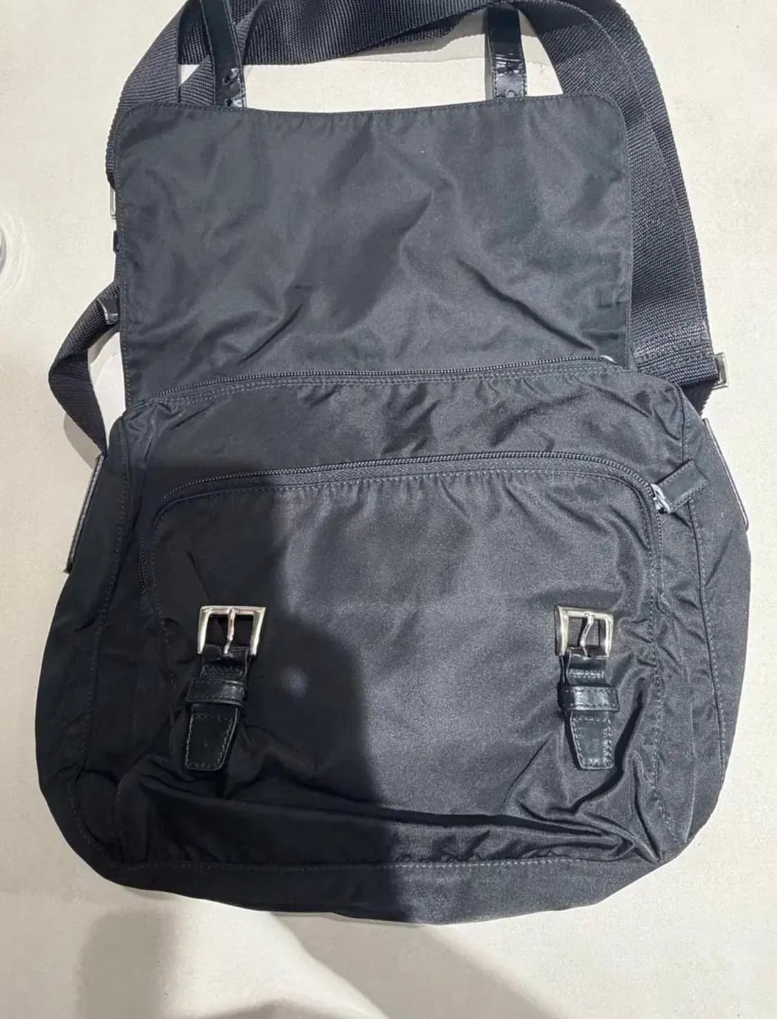 정품 프라다 블랙 포코노 나일론 원포켓 크로스백 메신저백 숄더백 상품이미지5