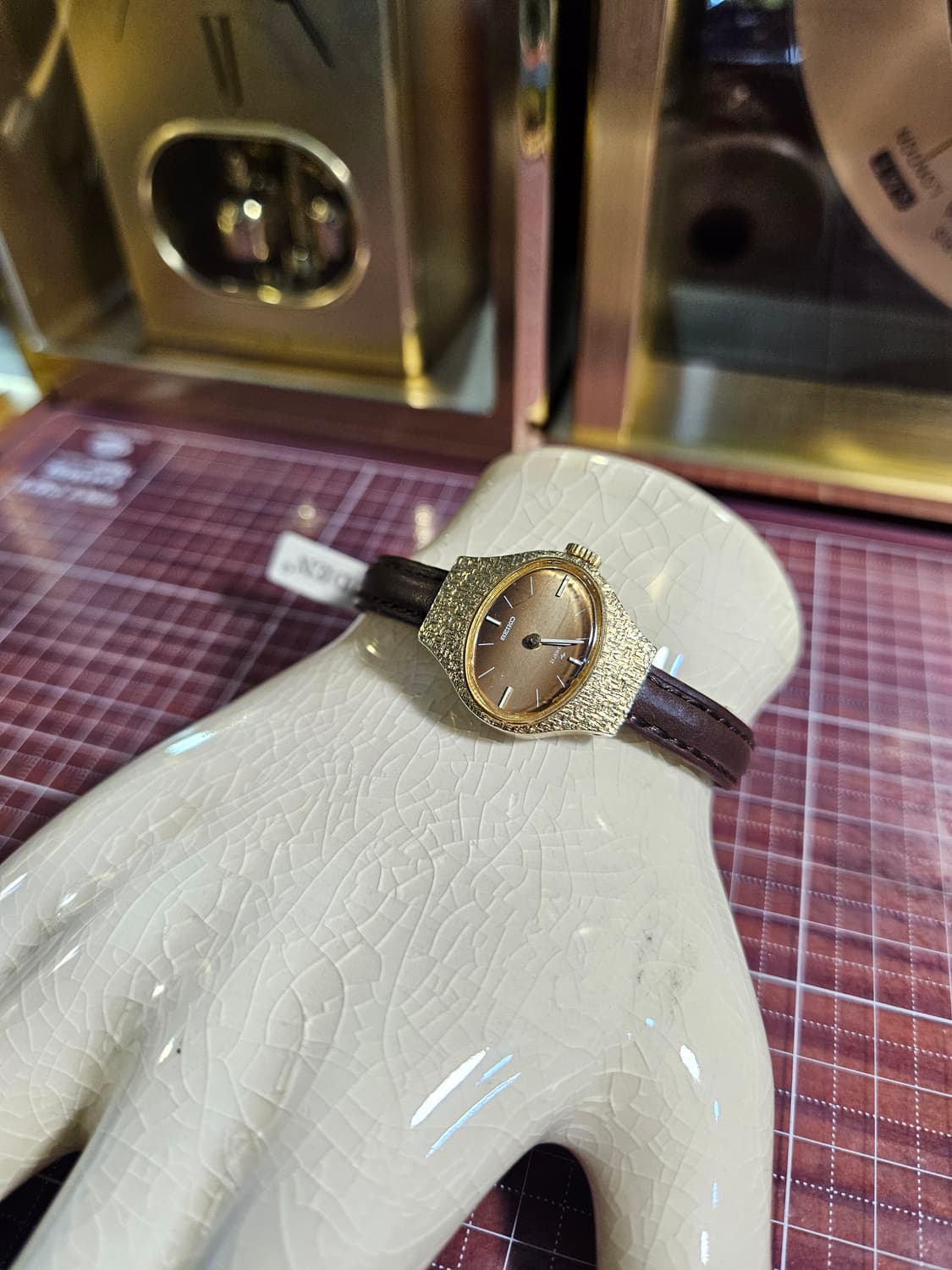 세이코 빈티지 여성 시계 핸드와인딩(수동) 브라운 가죽줄 상품이미지2