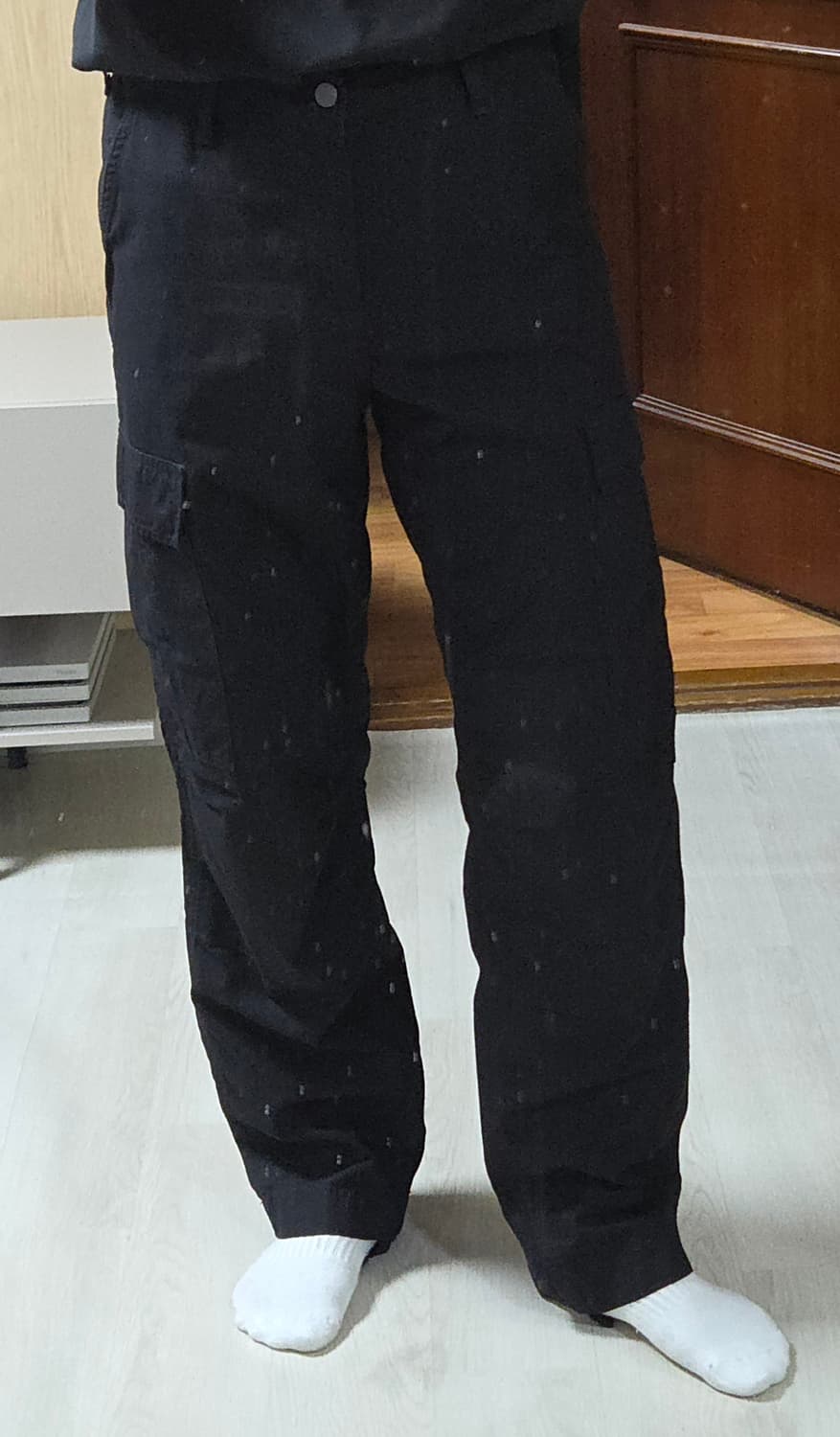 (착샷) 칼하트 wip 레귤러 카고 팬츠 블랙  상품이미지9