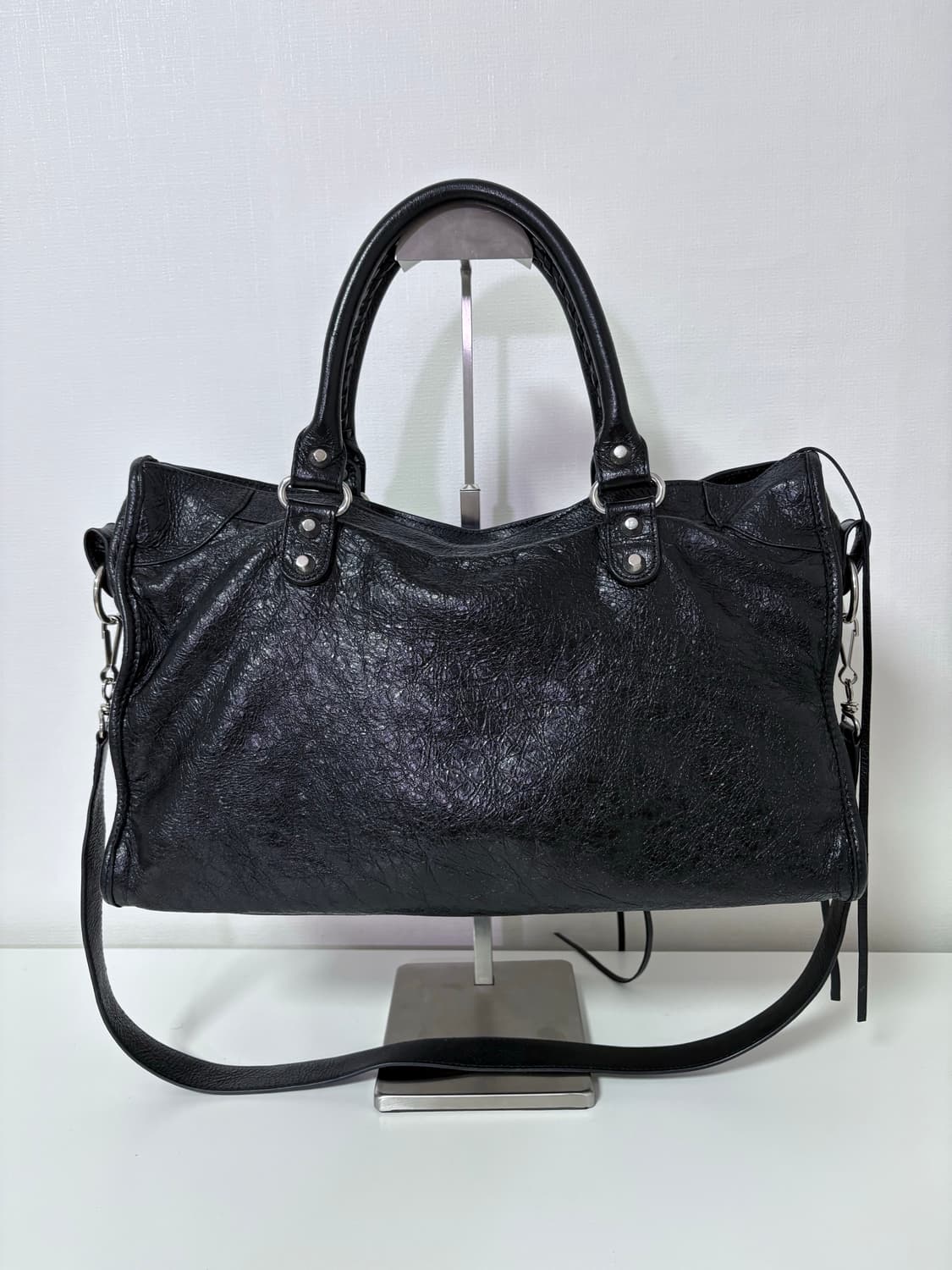 발렌시아가 르시티 미디엄 블랙 상품이미지5