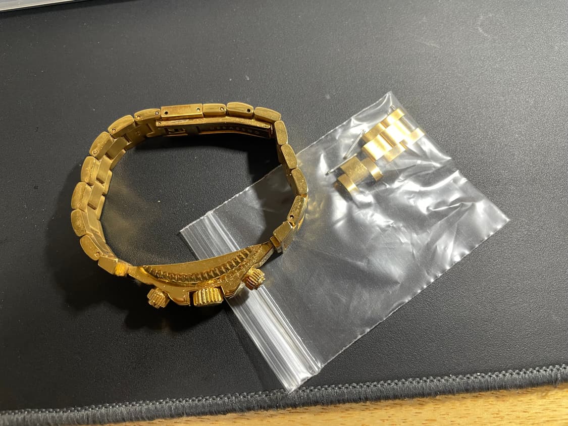 드바스크 유광골드 팔찌 팝니당(큘거에눌) 상품이미지1