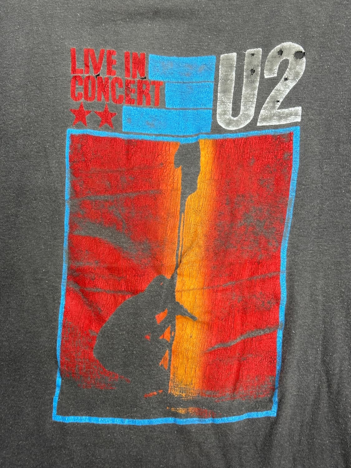 1983' U2 Under a Red Blood Sky 투어 티셔츠 M 상품이미지4