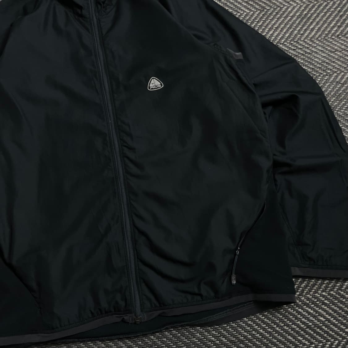 00s 나이키 ACG 올드스쿨 블랙 바람막이 y 4343 상품이미지3