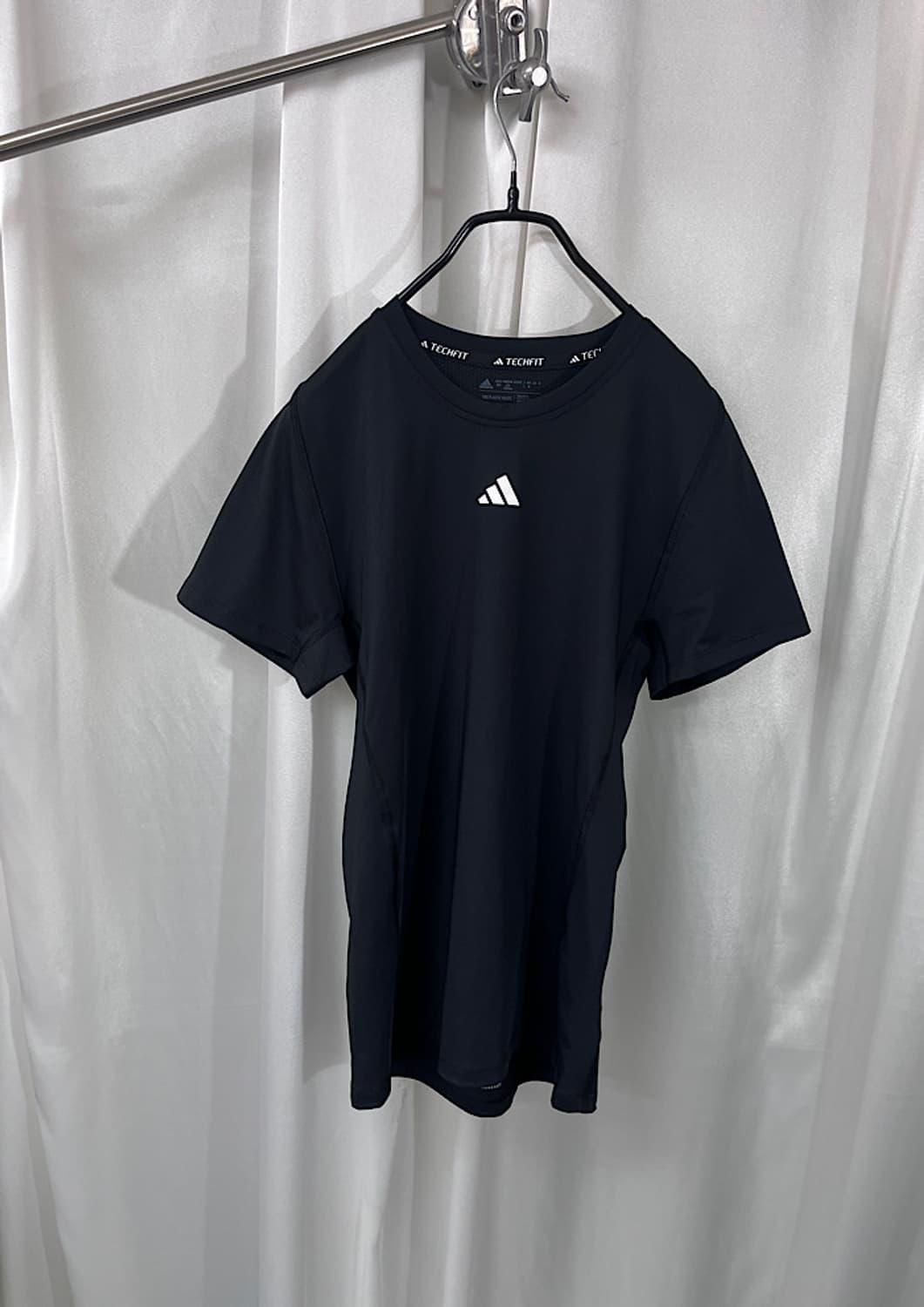 adidas  상품이미지1