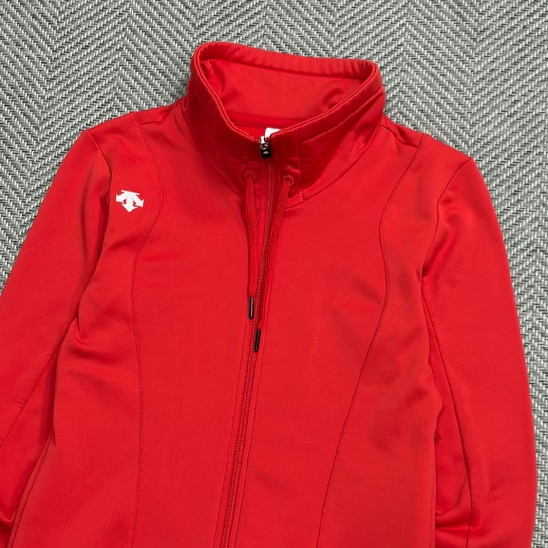 데상트 트레이닝 집업 v1694 상품이미지3