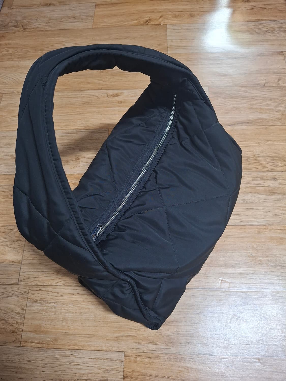 COS 퀼팅 숄더백 상품이미지7