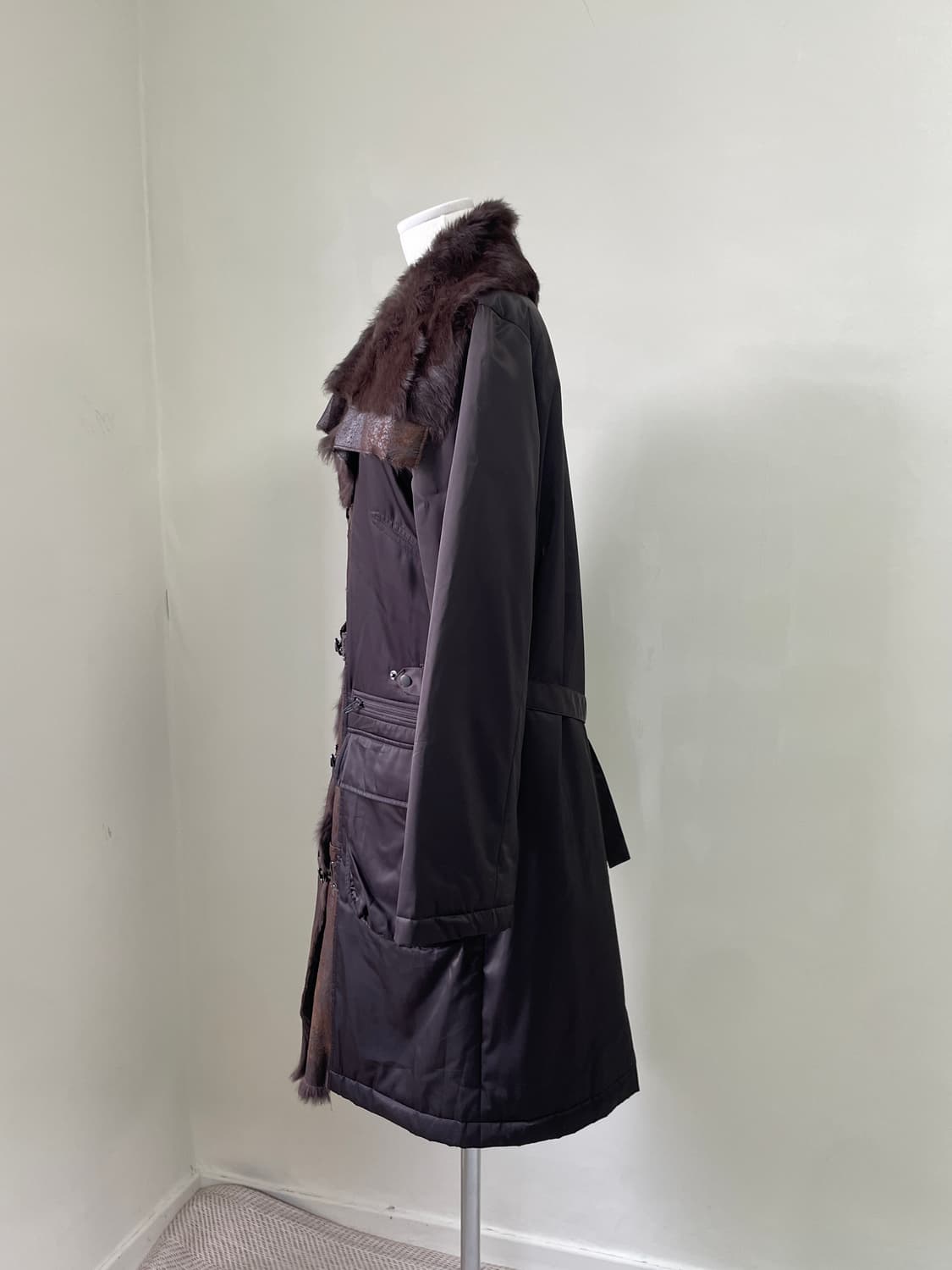 스피치오 래빗퍼 트리밍 더블 훅 롱 코트 J04016 상품이미지2