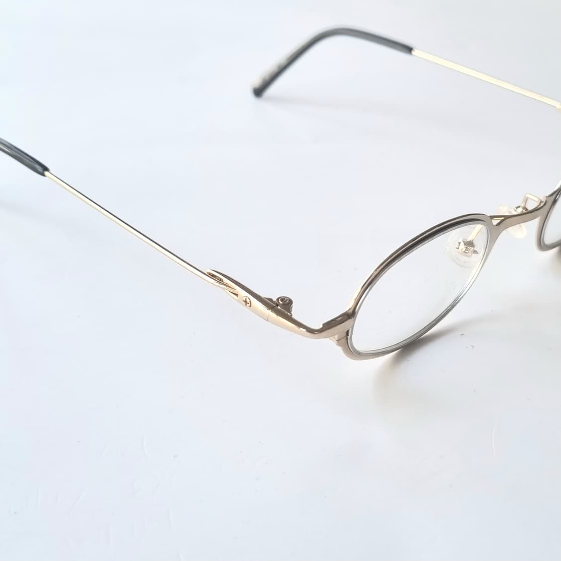 데드스탁 BONIA 빈티지 무드 미니멀 오벌 메탈 안경테 상품이미지8