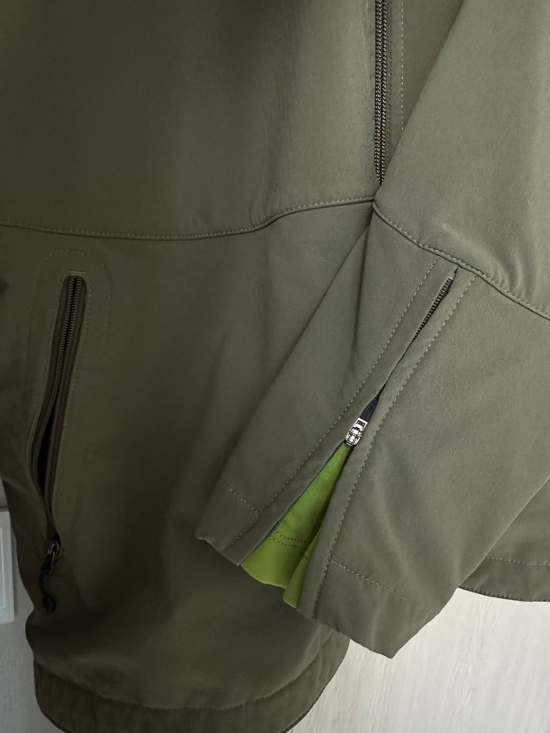 파타고니아 자켓 팝니다 상품이미지3