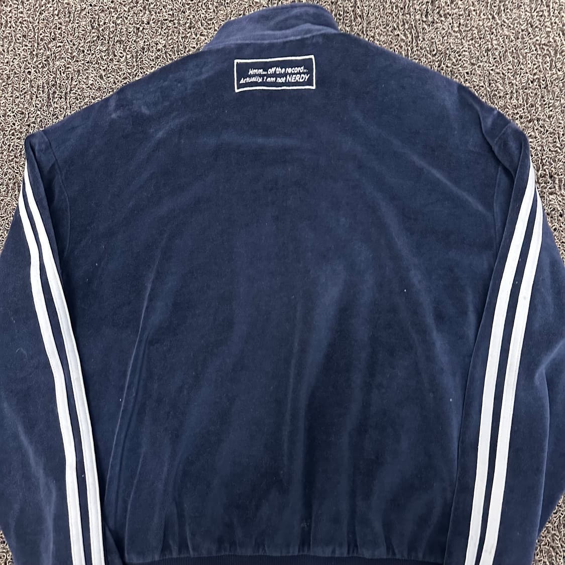 NERDY 널디 벨벳 트랙탑 집업 S 상품이미지5