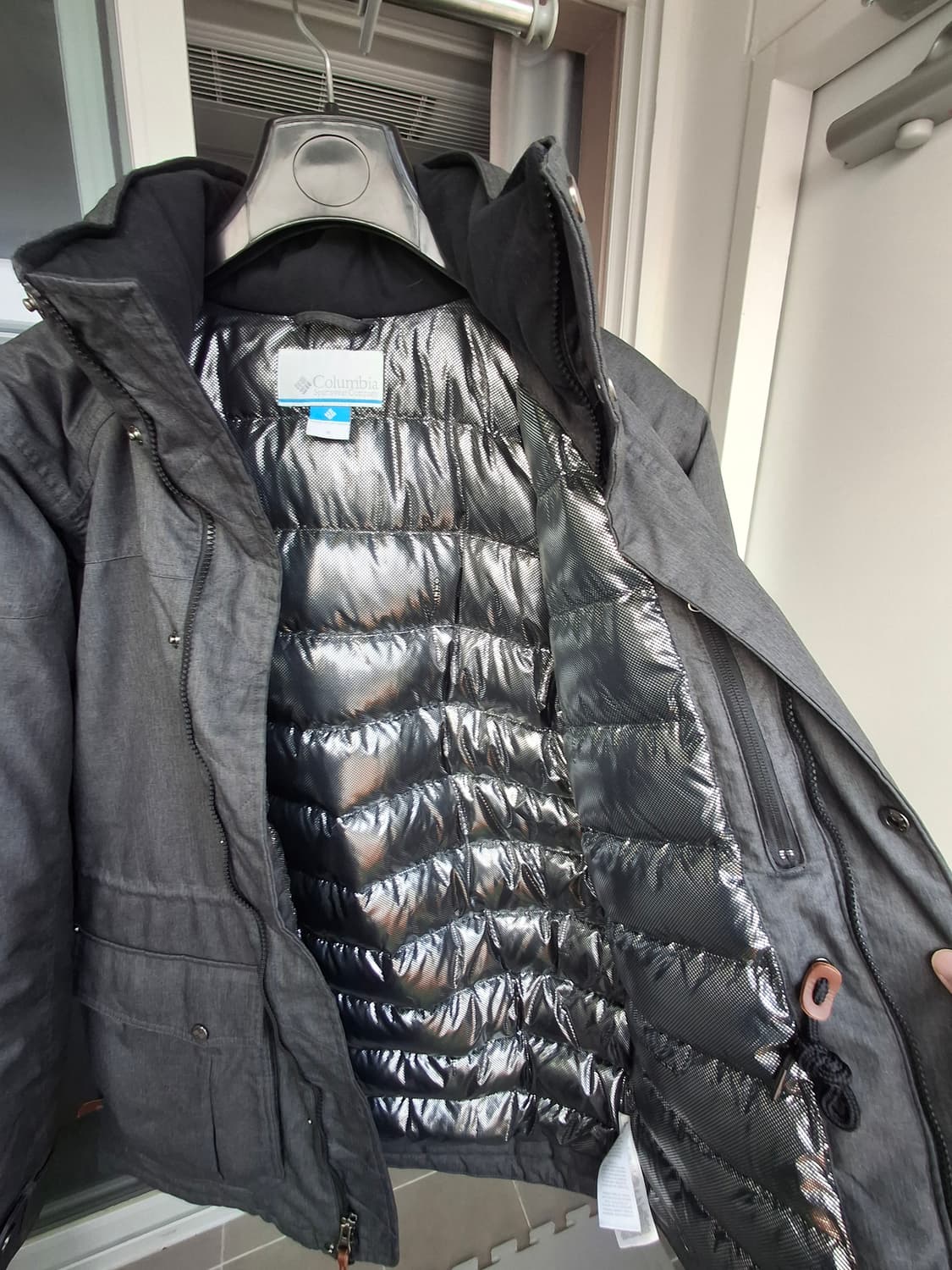 컬럼비아 그레이 패딩 상품이미지3