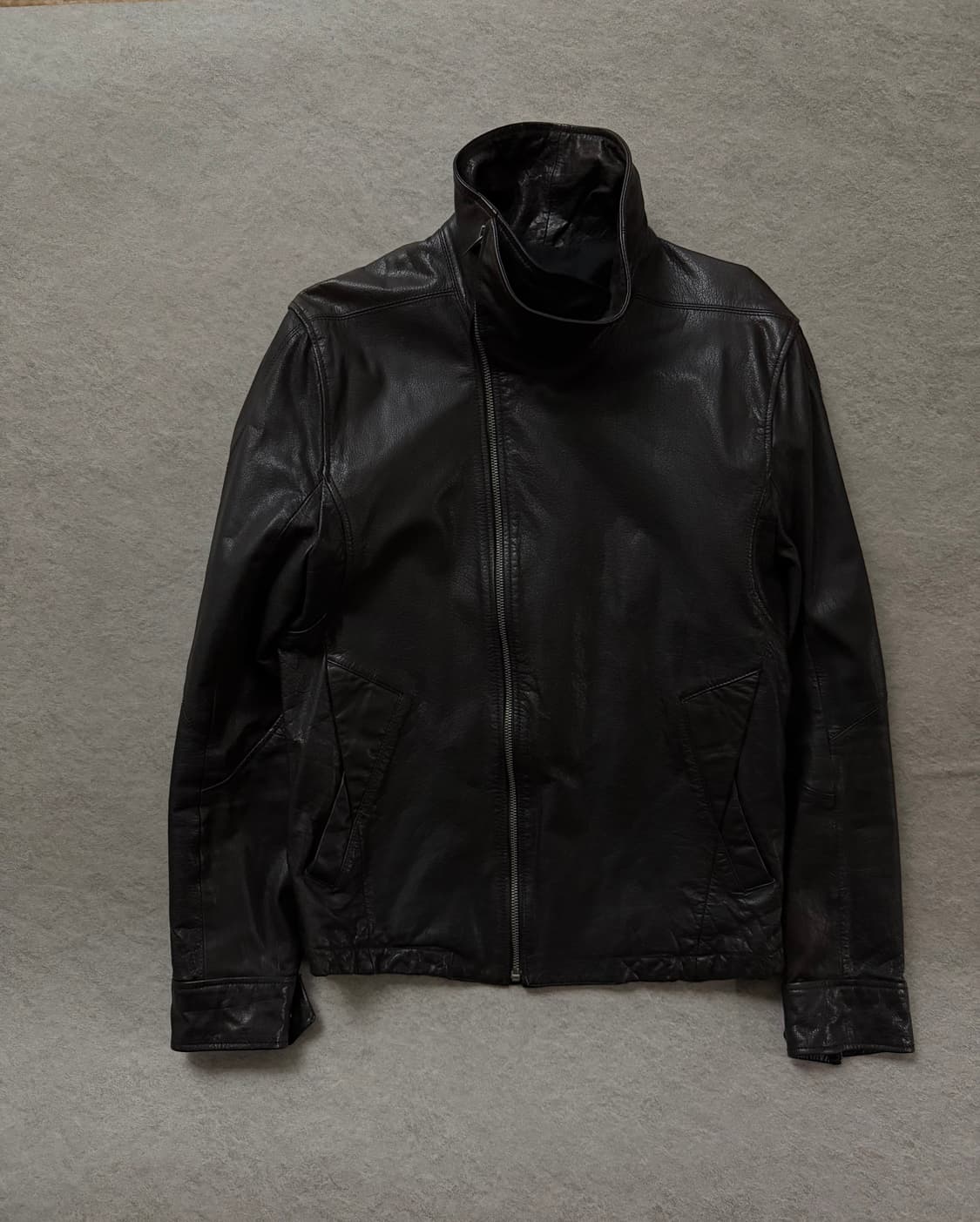 코데즈컴바인 비대칭 카우레더자켓 상품이미지1