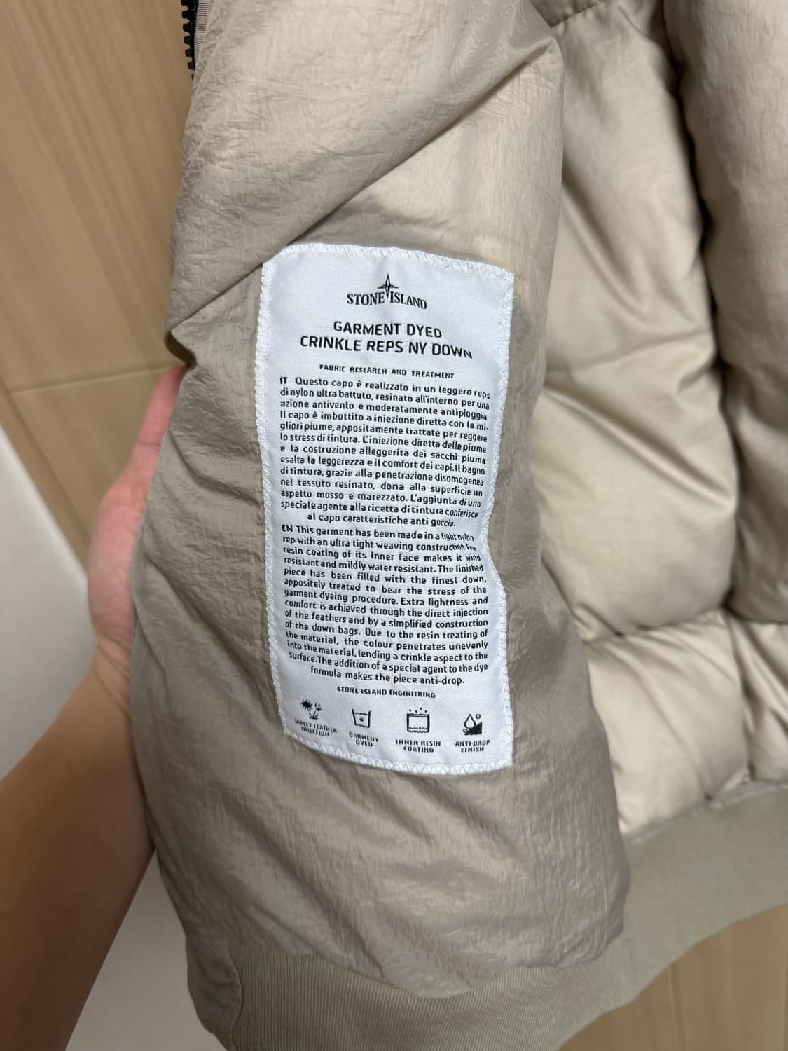 [XXL] 스톤아일랜드 19fw 클링클랩스 다운패딩 상품이미지3
