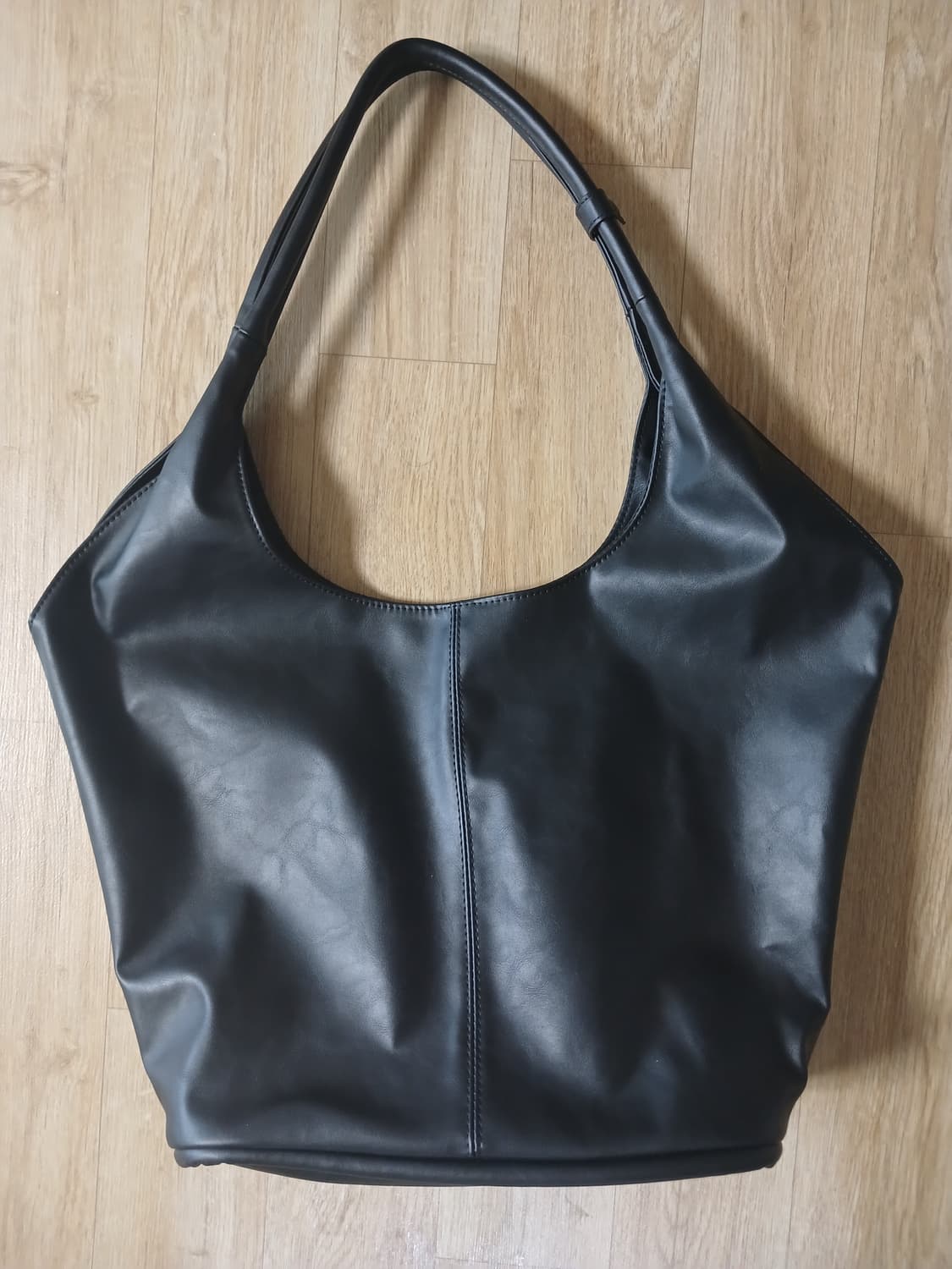 여밈 베이스 백 블랙 상품이미지1